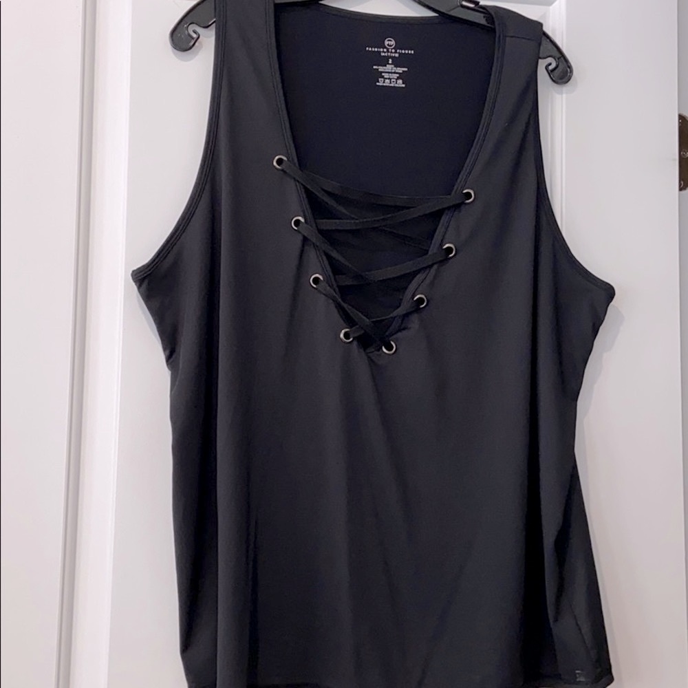 Fashion to Figure Sz 2 Active stretchy tank plus size shirt top